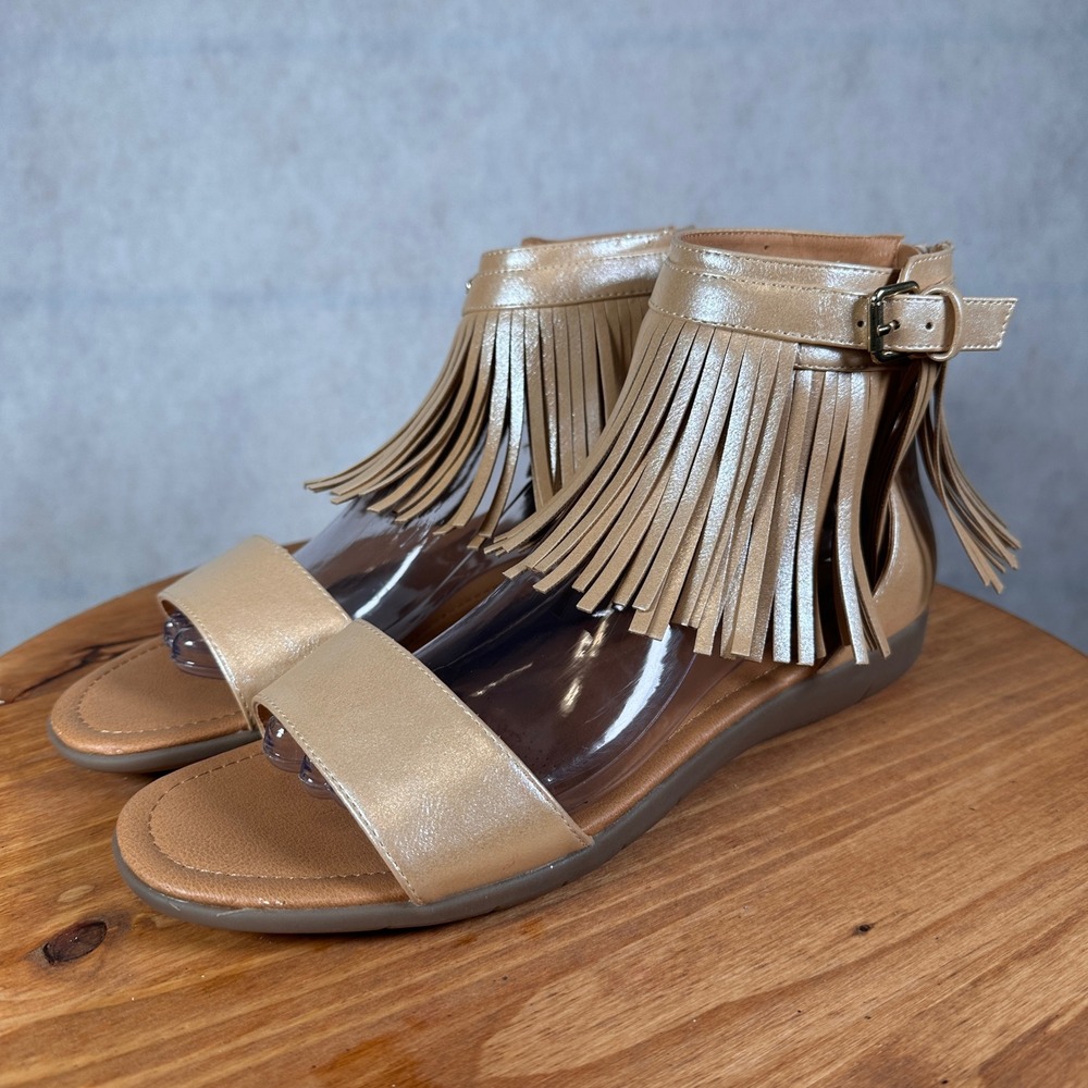 Comfortview Tasha Fringe Sandals Womens 11M Champagne Gold Good Boho Tassel